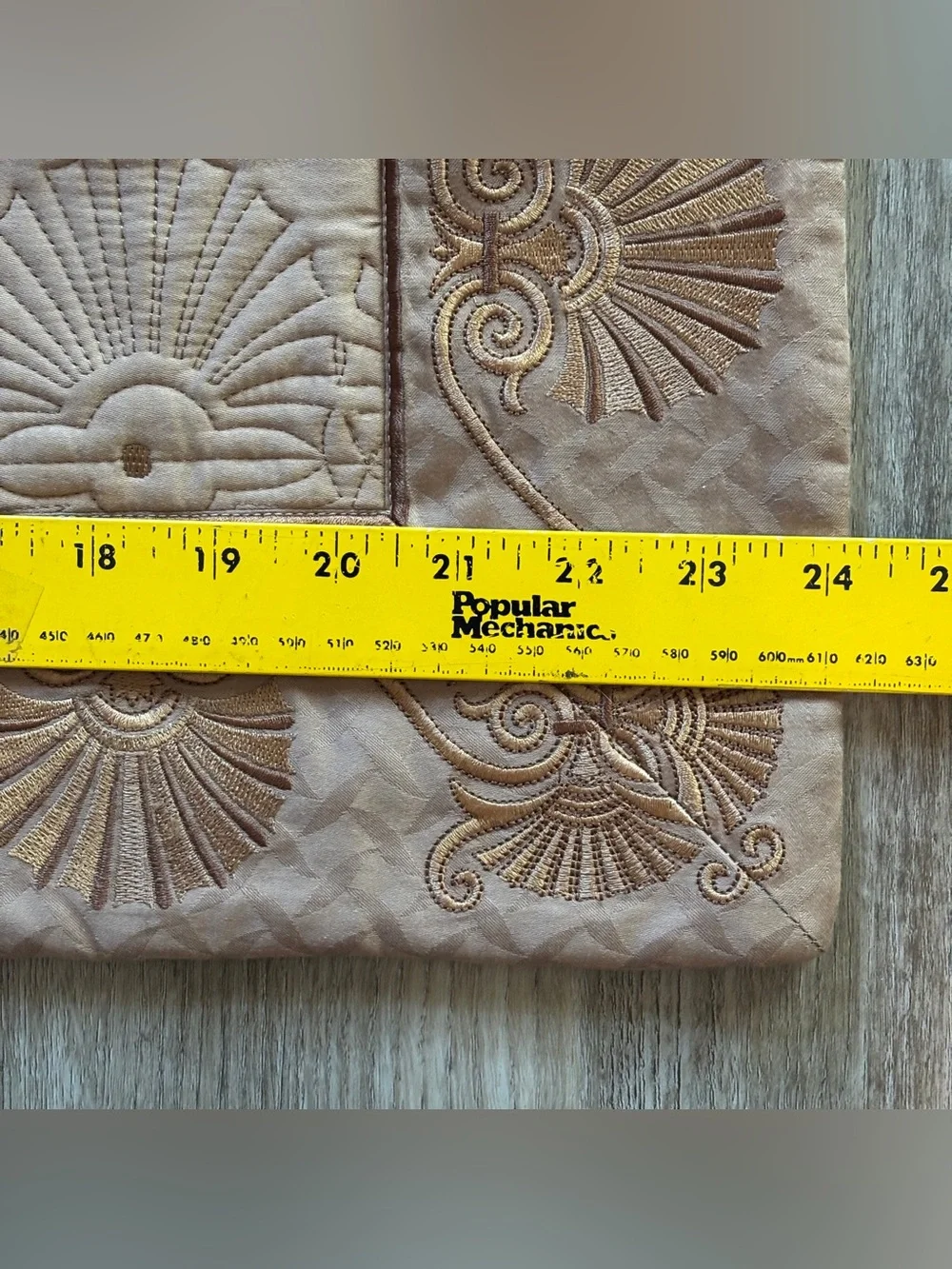 VTG Intricate Fan or Starburst Quilted Pillow Sham - Muted Tan/Bronze 24X34”